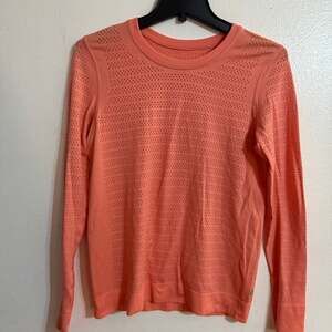 Lululemon Breeze By Long Sleeve Squad Top size 8